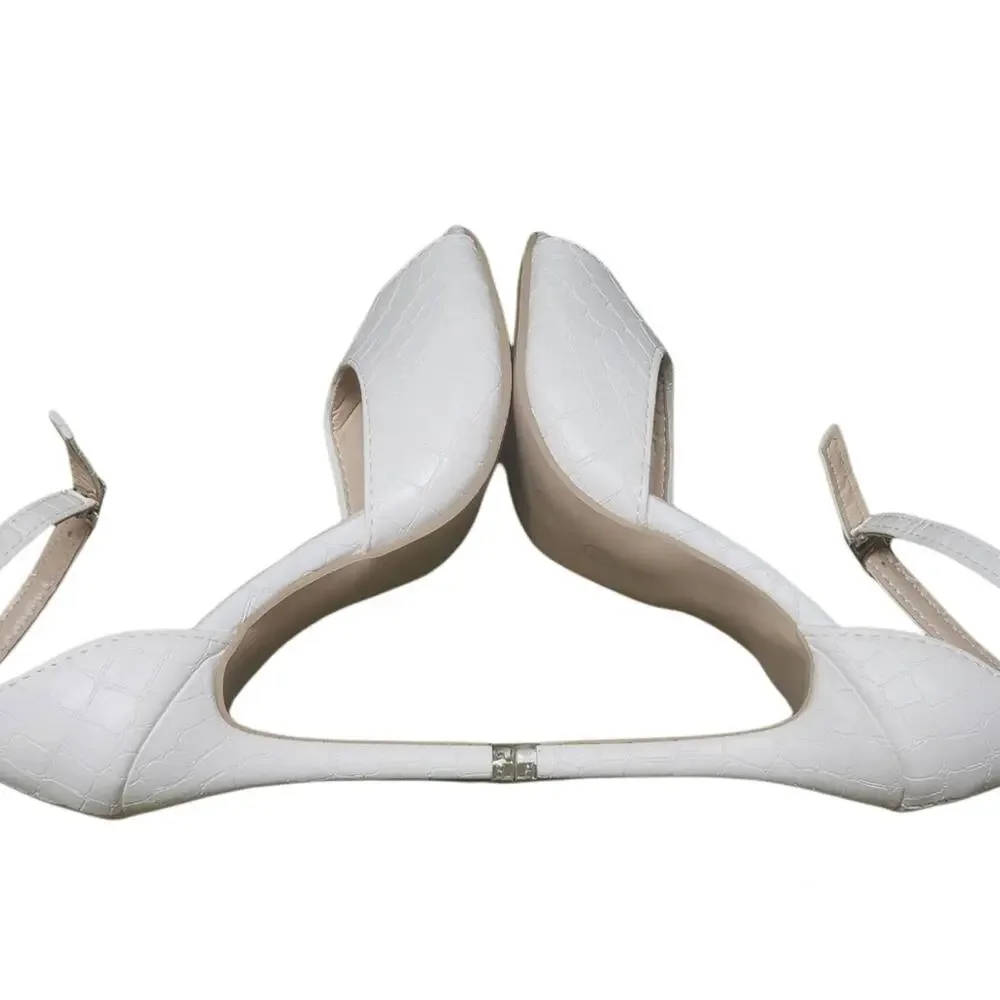 Stiletto Heel Buckle Buckle Peep Toe • White Women's High Heels • Like New
